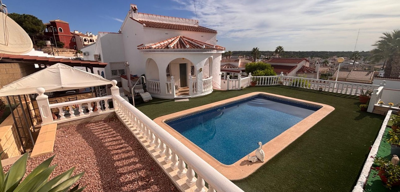 Herverkoop - Detached Villa -
Ciudad Quesada - La Marquesa