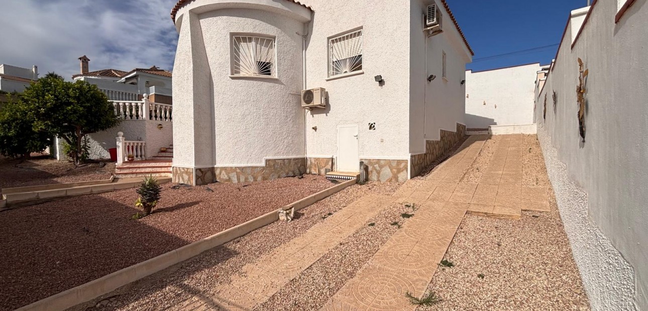 Herverkoop - Detached Villa -
Ciudad Quesada - La Marquesa