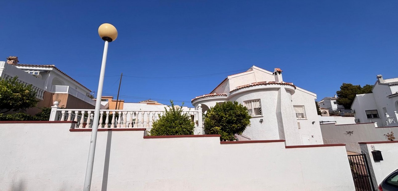 Herverkoop - Detached Villa -
Ciudad Quesada - La Marquesa