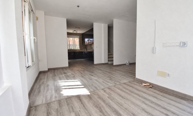 Herverkoop - Detached Villa -
Orihuela Costa - Playa Flamenca