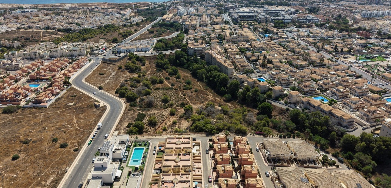 Herverkoop - Detached Villa -
Orihuela Costa - Playa Flamenca