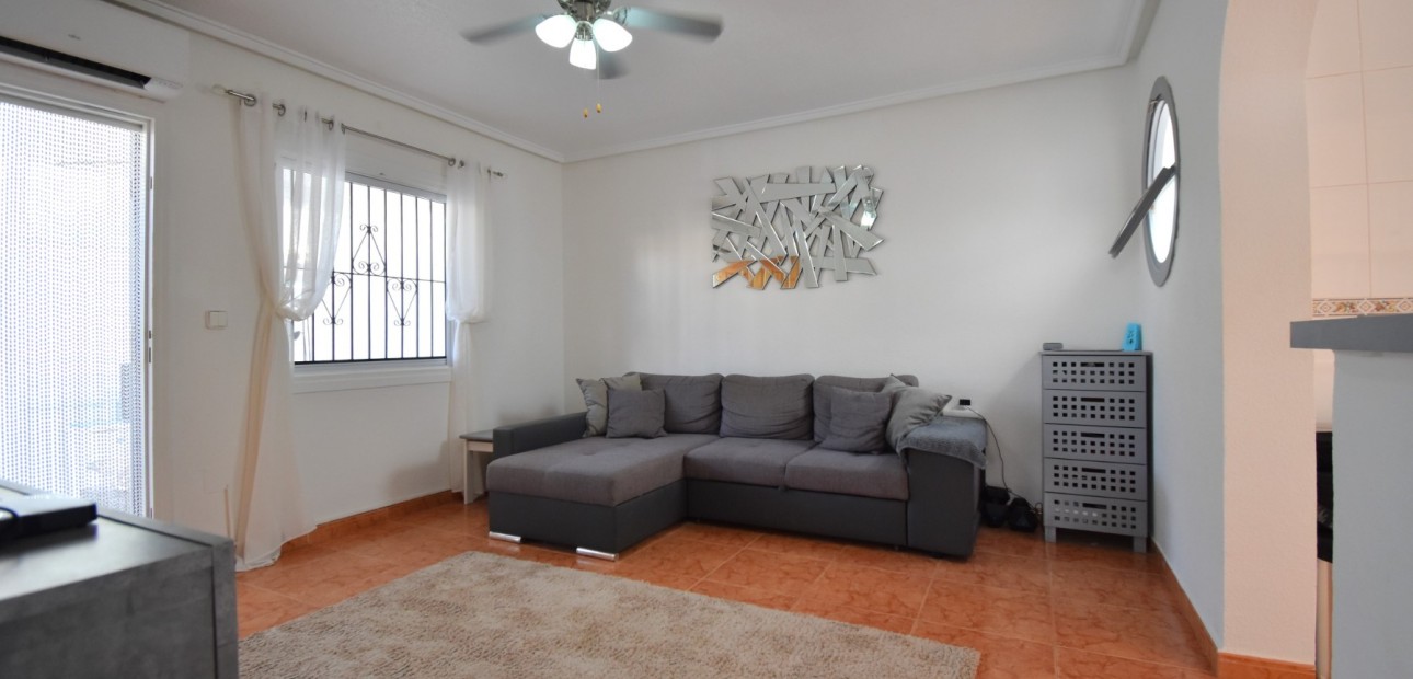 Herverkoop - Quad Villa -
Orihuela Costa - Playa Flamenca