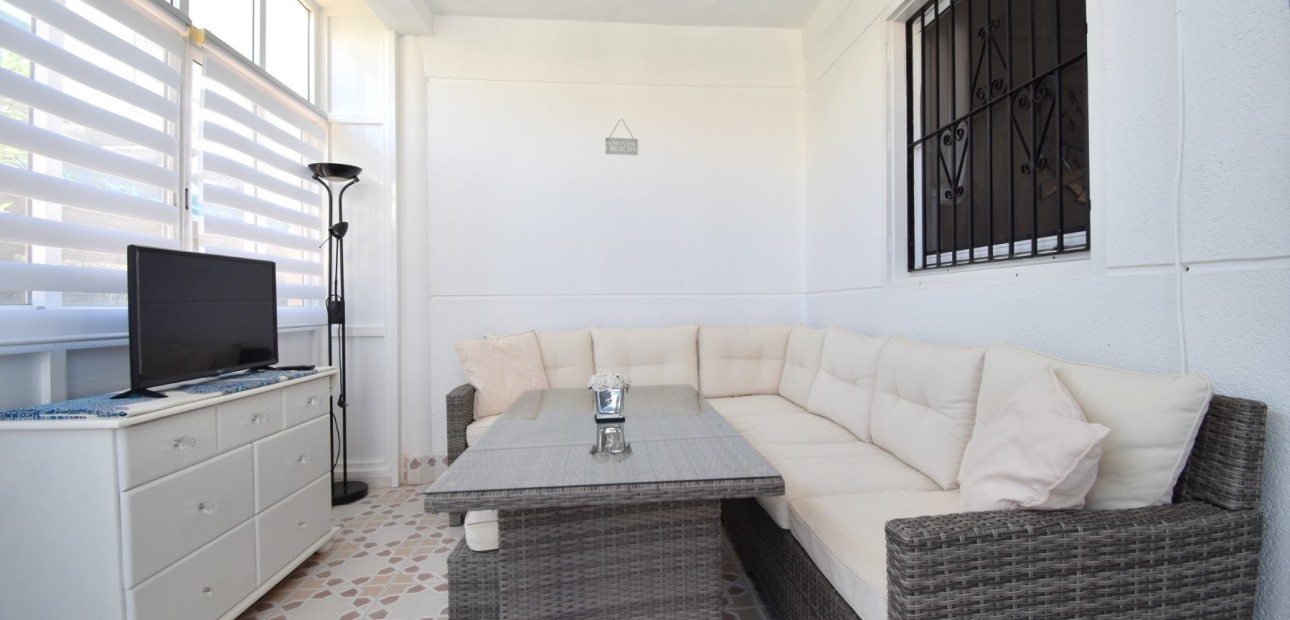 Herverkoop - Quad Villa -
Orihuela Costa - Playa Flamenca