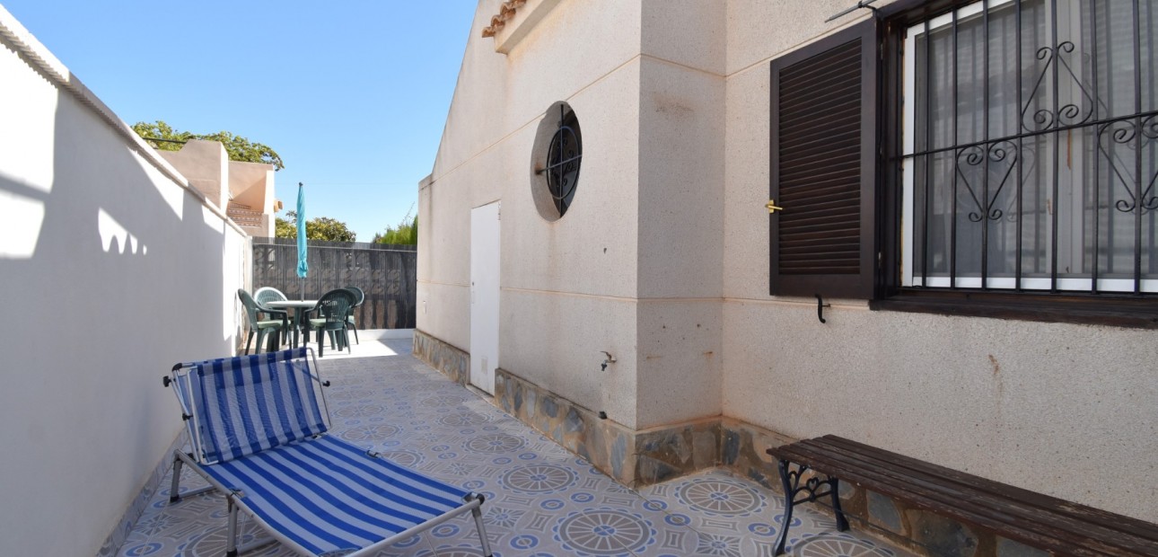 Herverkoop - Quad Villa -
Orihuela Costa - Playa Flamenca