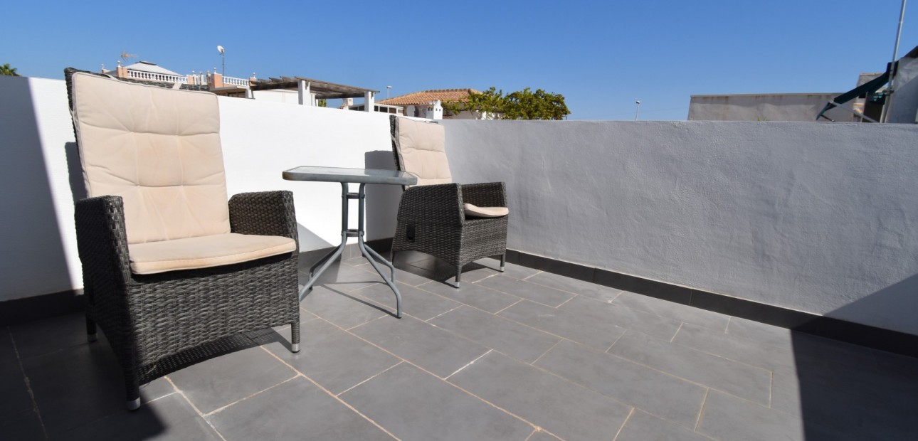 Herverkoop - Quad Villa -
Orihuela Costa - Playa Flamenca