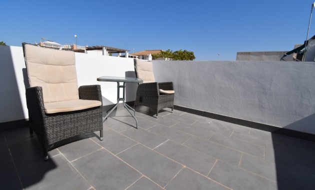 Herverkoop - Quad Villa -
Orihuela Costa - Playa Flamenca