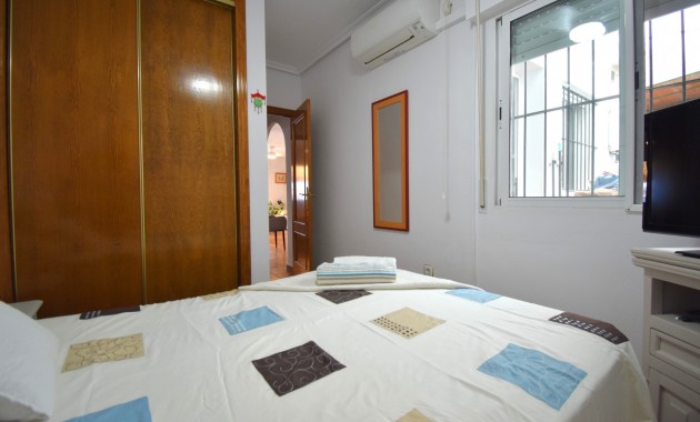 Herverkoop - Semi Detached Villa -
Orihuela Costa - La Zenia