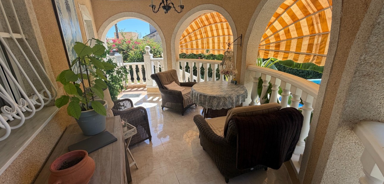 Sale - Villa -
Rojales - Lo Pepin