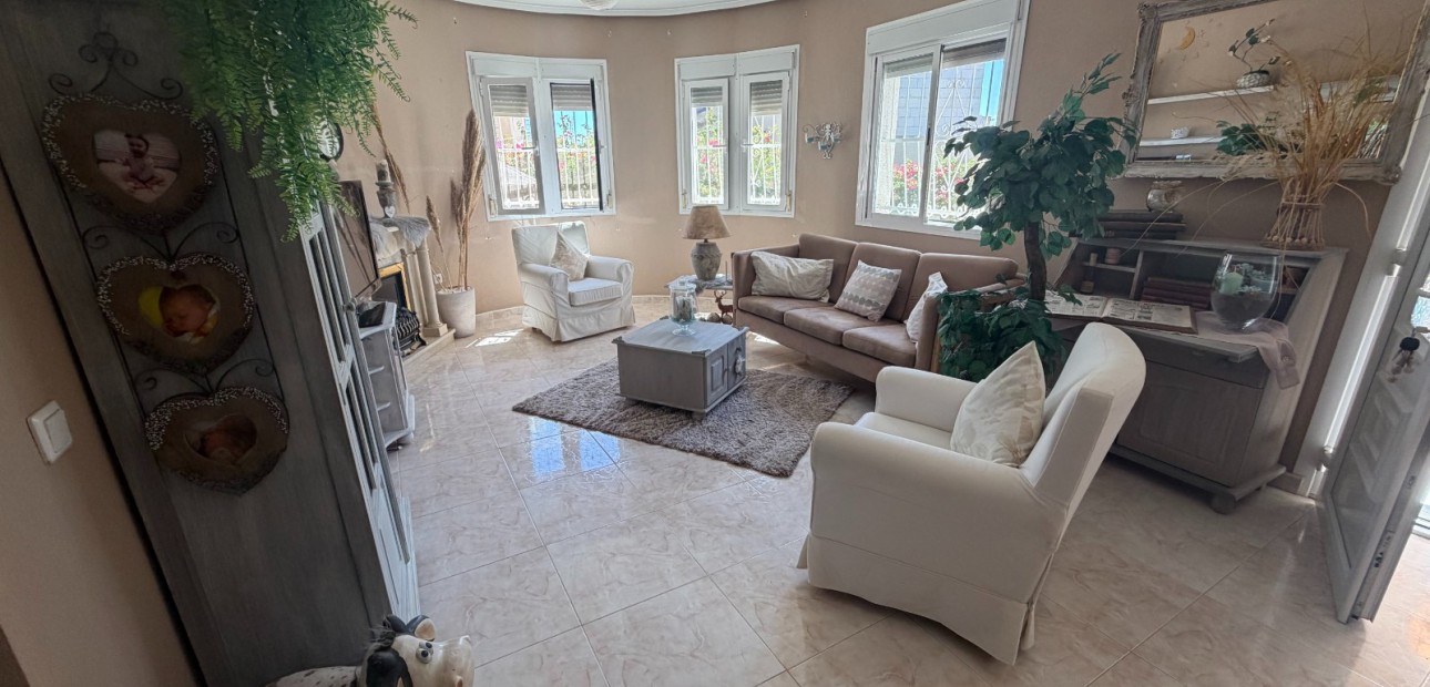 Sale - Villa -
Rojales - Lo Pepin