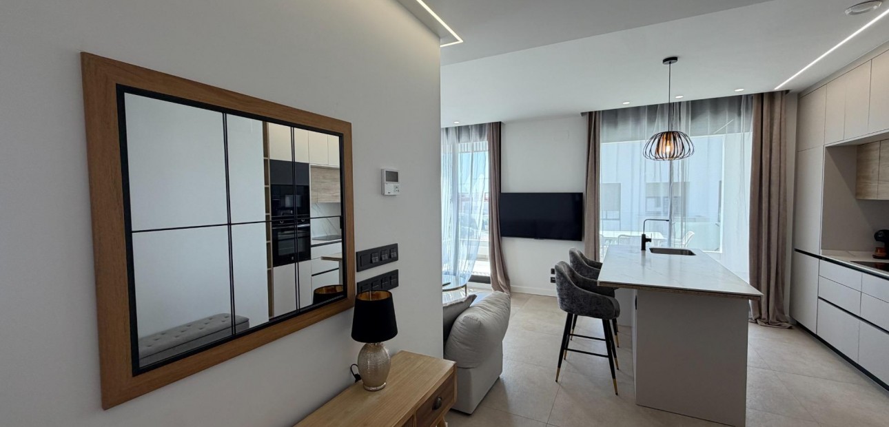 Sale - Apartment / flat -
Los Alcázares - Dolores de Pacheco-Santa Rosalía