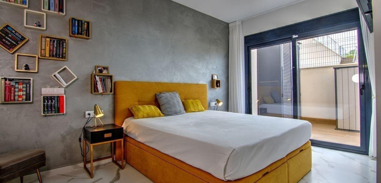 Sale - Villa -
San Miguel de Salinas - Cerro del Sol