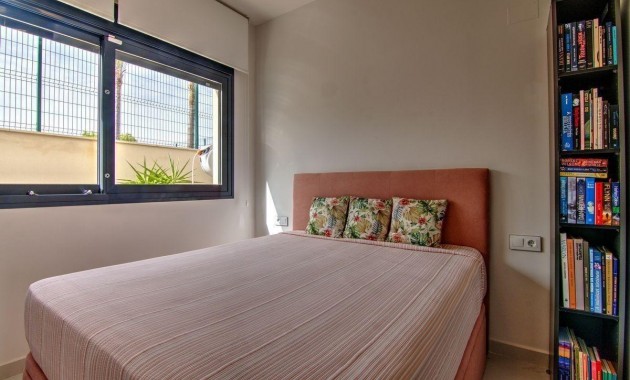 Sale - Villa -
San Miguel de Salinas - Cerro del Sol