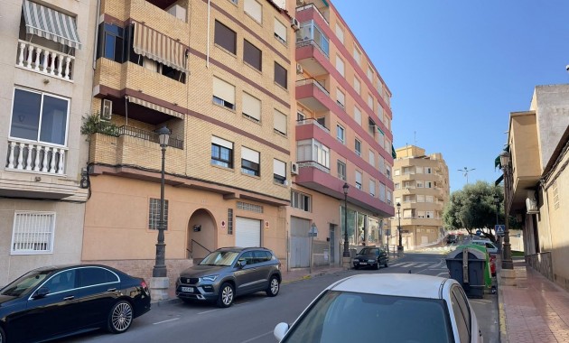 Sale - Apartment / flat -
Torrevieja - Acequion