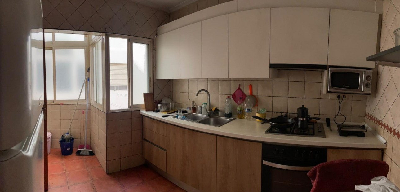 Sale - Apartment / flat -
Torrevieja - Acequion