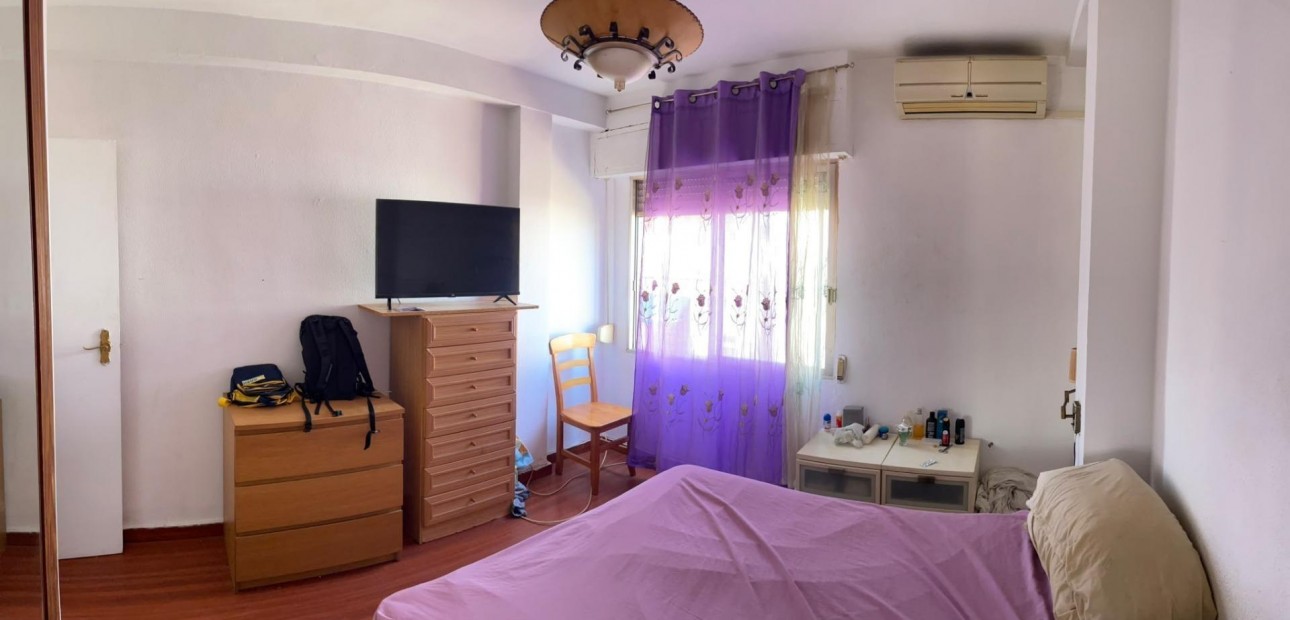 Sale - Apartment / flat -
Torrevieja - Acequion