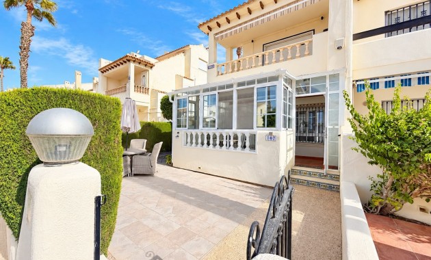 Sale - Apartment / flat -
Orihuela Costa - Las Ramblas