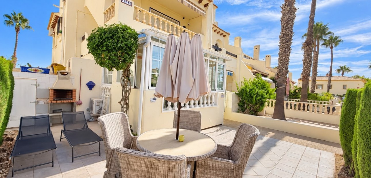 Sale - Apartment / flat -
Orihuela Costa - Las Ramblas