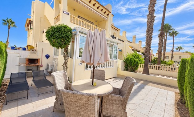 Sale - Apartment / flat -
Orihuela Costa - Las Ramblas