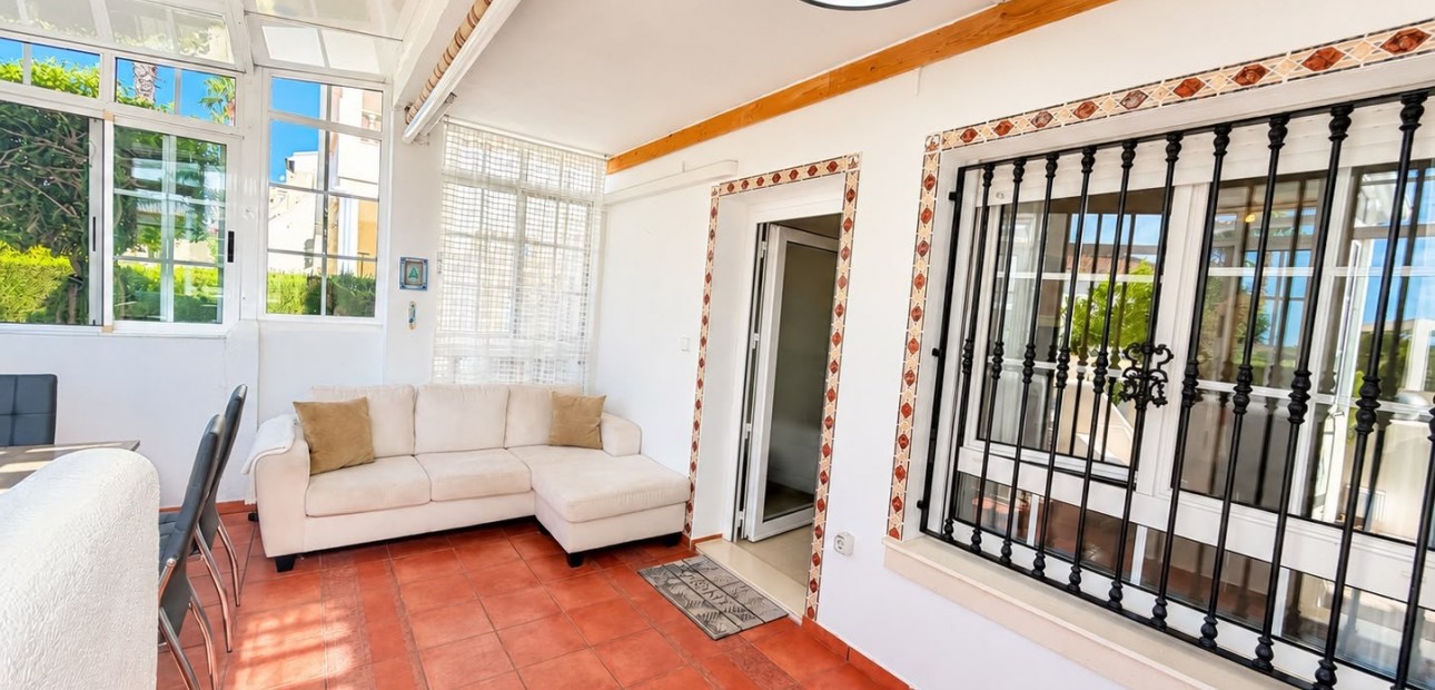 Sale - Apartment / flat -
Orihuela Costa - Las Ramblas