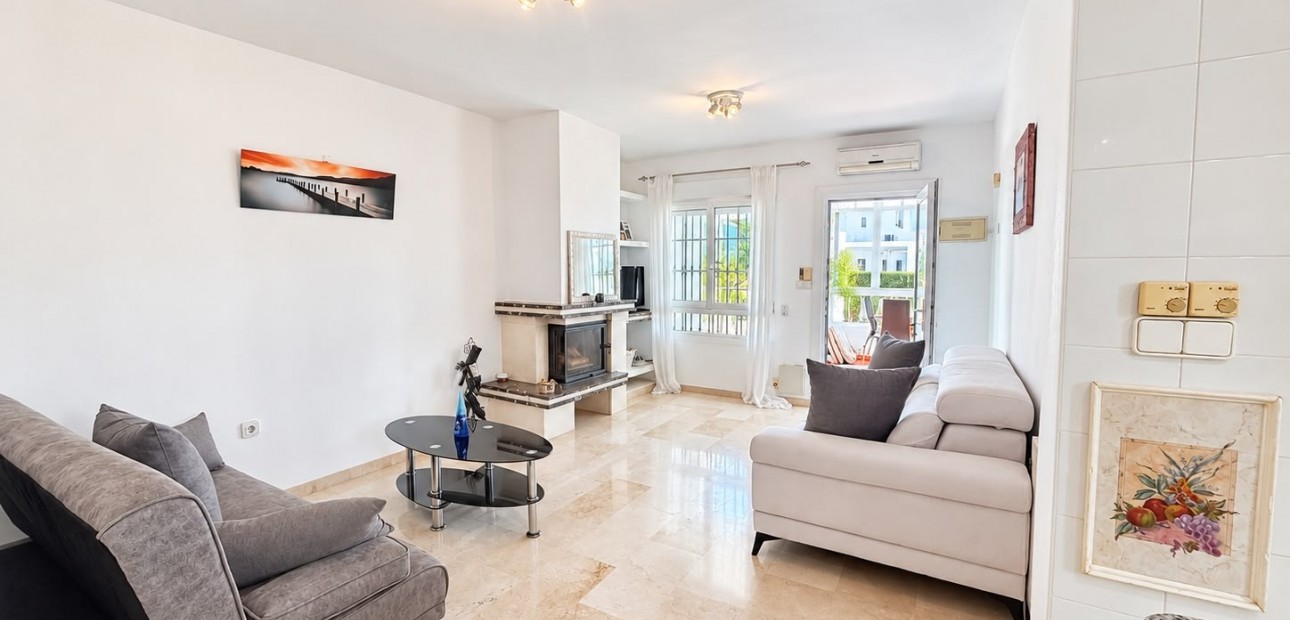 Sale - Apartment / flat -
Orihuela Costa - Las Ramblas