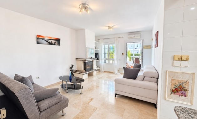 Sale - Apartment / flat -
Orihuela Costa - Las Ramblas