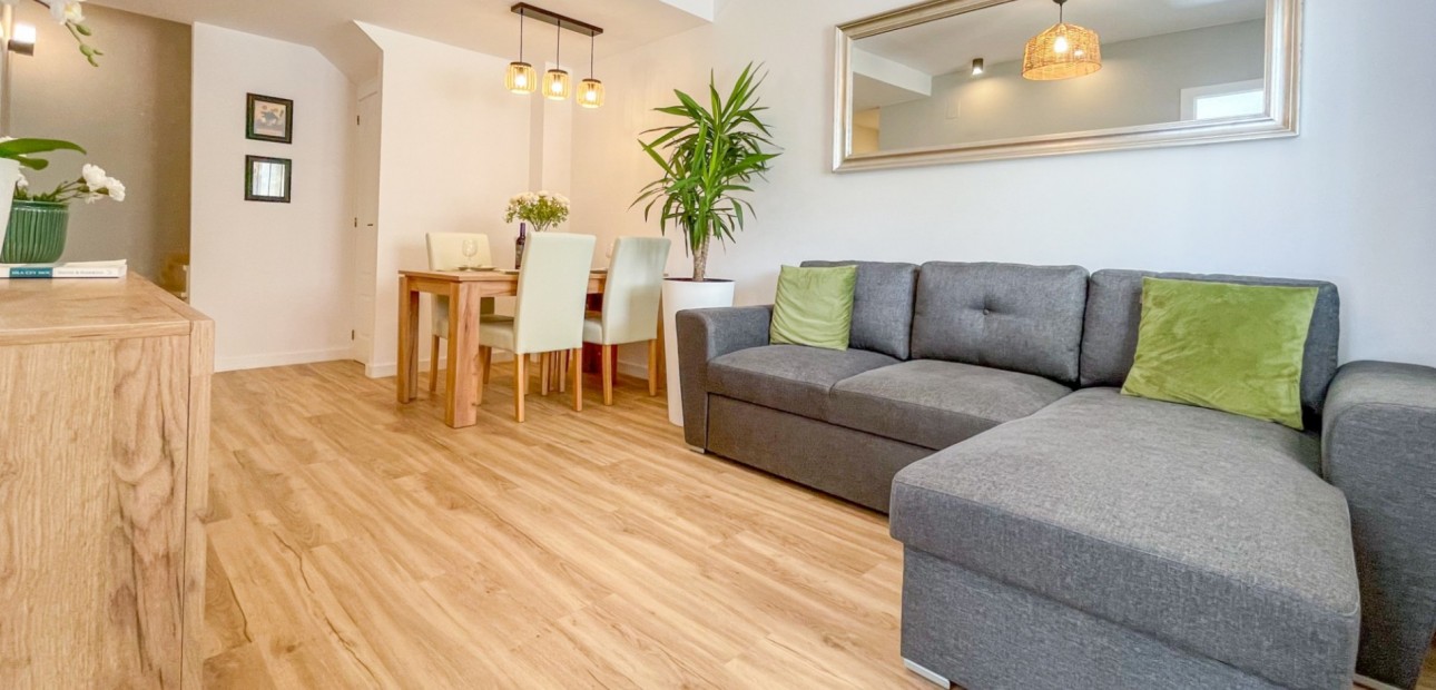 Sale - Townhouse -
Orihuela Costa - Los Altos
