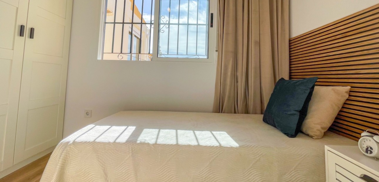 Sale - Townhouse -
Orihuela Costa - Los Altos
