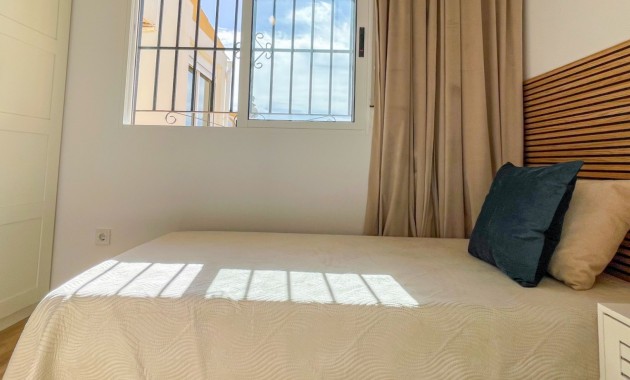 Sale - Townhouse -
Orihuela Costa - Los Altos