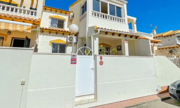 Sale - Townhouse -
Orihuela Costa - Los Altos