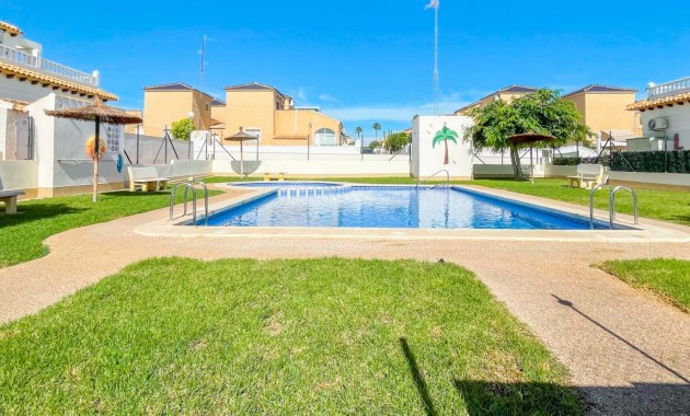 Sale - Townhouse -
Orihuela Costa - Los Altos