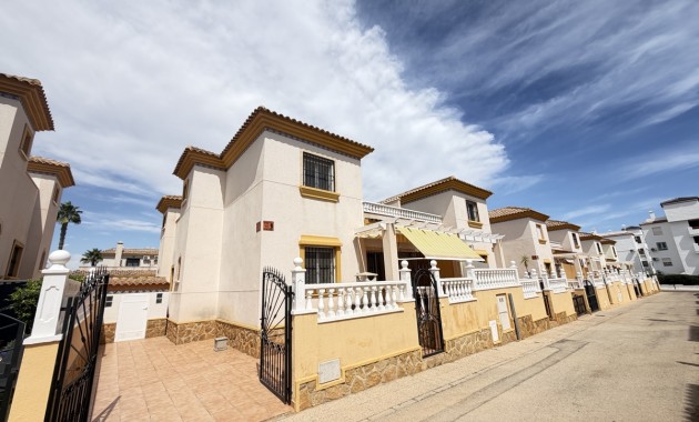 Sale - Quad Villa -
Orihuela Costa - Villamartin