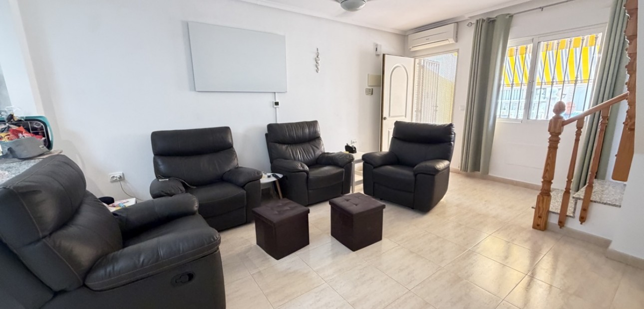 Sale - Quad Villa -
Orihuela Costa - Villamartin