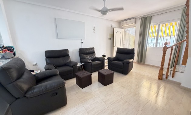 Sale - Quad Villa -
Orihuela Costa - Villamartin