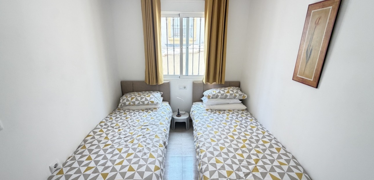 Sale - Quad Villa -
Orihuela Costa - Villamartin