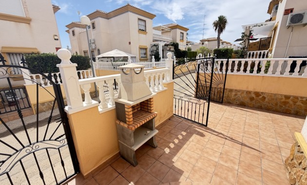 Sale - Quad Villa -
Orihuela Costa - Villamartin