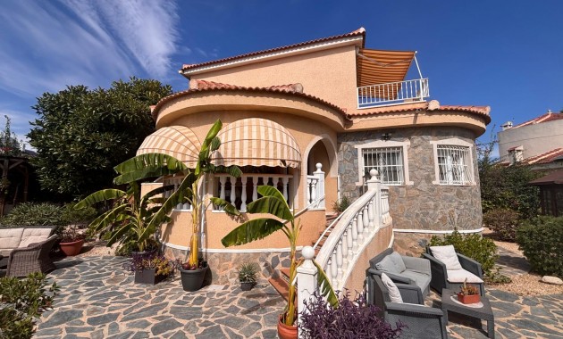 Sale - Detached Villa -
Ciudad Quesada - Lo Pepin