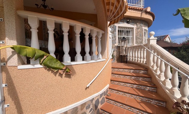 Sale - Detached Villa -
Ciudad Quesada - Lo Pepin