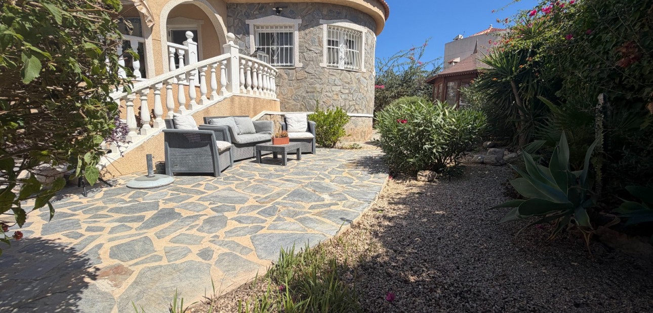 Sale - Villa -
Rojales - Lo Pepin