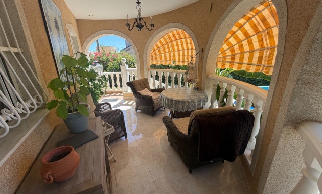 Sale - Villa -
Rojales - Lo Pepin