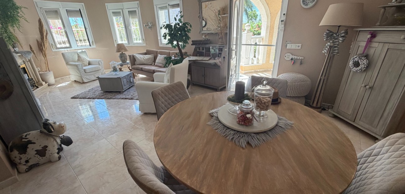 Sale - Villa -
Rojales - Lo Pepin