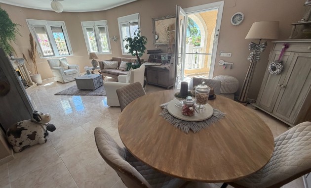 Sale - Villa -
Rojales - Lo Pepin