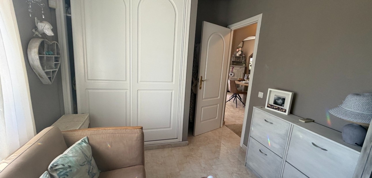Sale - Villa -
Rojales - Lo Pepin