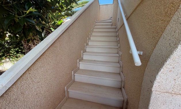 Sale - Villa -
Rojales - Lo Pepin