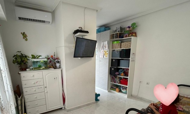 Sale - Studio -
Torrevieja - La Mata pueblo