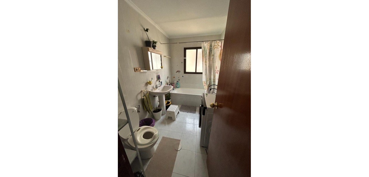 Sale - Studio -
Torrevieja - La Mata pueblo