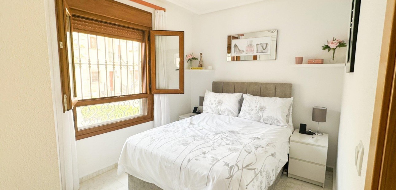 Sale - Terraced house -
Algorfa - Comunidad valenciana