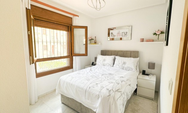Sale - Terraced house -
Algorfa - Comunidad valenciana