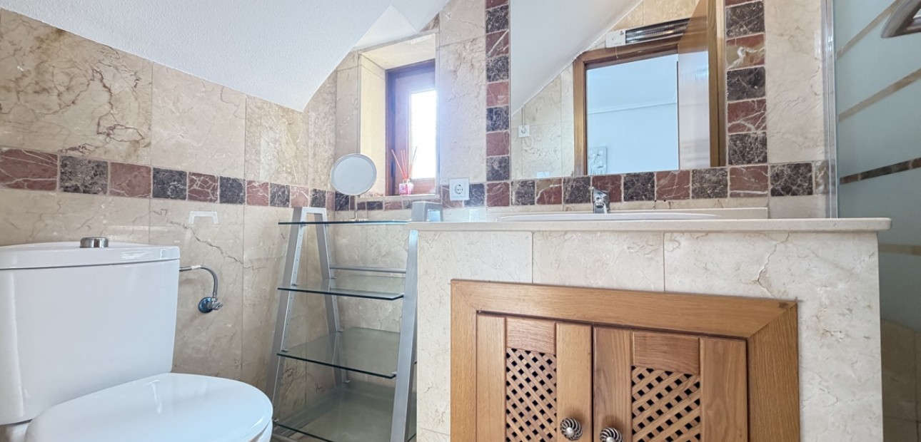 Sale - Apartment / flat -
Orihuela Costa - Las Ramblas