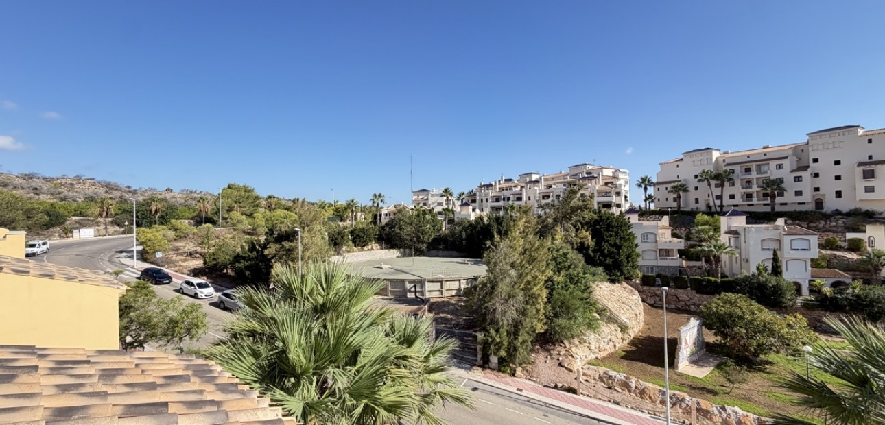 Sale - Apartment / flat -
Orihuela Costa - Las Ramblas