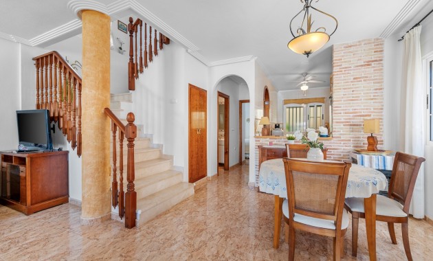 Sale - Detached Villa -
Guardamar del Segura - El Raso